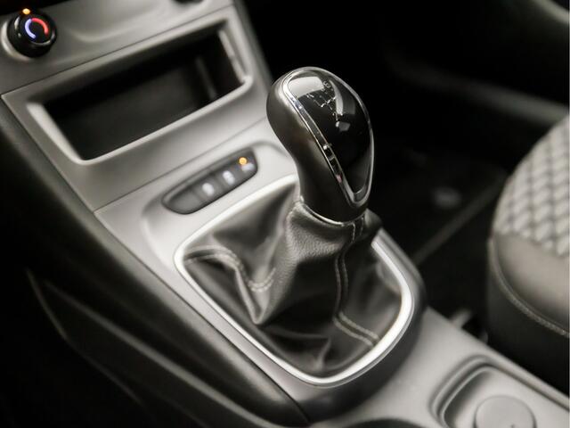 Opel ASTRA 1.0 Turbo Sport (APPLE CARPLAY, NAVIGATIE, GETINT GLAS, LM VELGEN, SPORTSTOELEN, PARKEERSENSOREN, LM VELGEN, CRUISE, NIEUWE APK, NIEUWSTAAT)