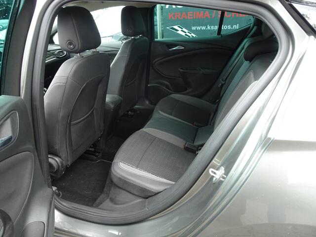 Opel ASTRA 1.2 5-Drs Elegance