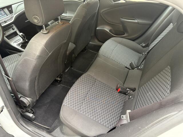 Opel ASTRA Sports Tourer 1.2 Edition / NAVI / AIRCO / CRUISE / 156dkm! NAP! / INCL BTW