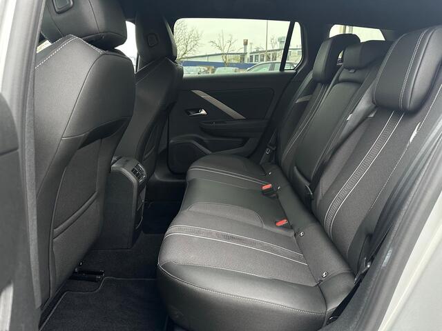 Opel ASTRA Sports Tourer Turbo 130pk GS-Line | 360 Parkeercamera | Adaptive Cruise Control | Stoel-/Stuurverwarming | Draadloze telefoonlader | Apple Carplay/Android Auto | Full LED | Keyless Entry/Start |