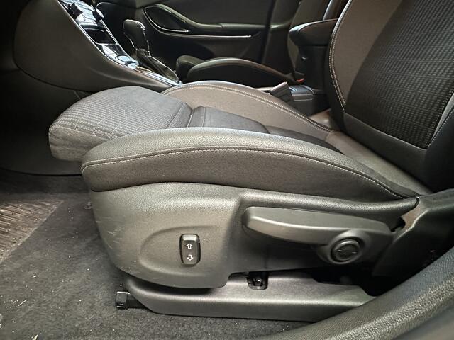 Opel ASTRA 1.4T 145pk Elegance Automaat Navi | Stoel en stuurverw. | Camera + sensoren