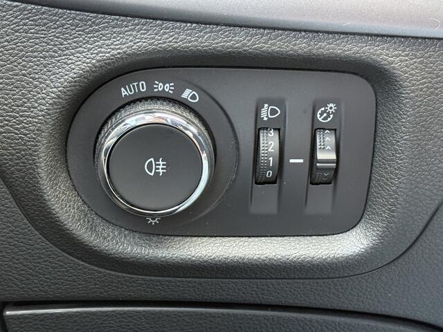 Opel ASTRA BJR 2020 Sports Tourer 1.2 111 PK Edition CLIMA / NAVI / CRUISE / LMV / PDC / PRIV. GLAS / MULTIFUINCT. STUUR