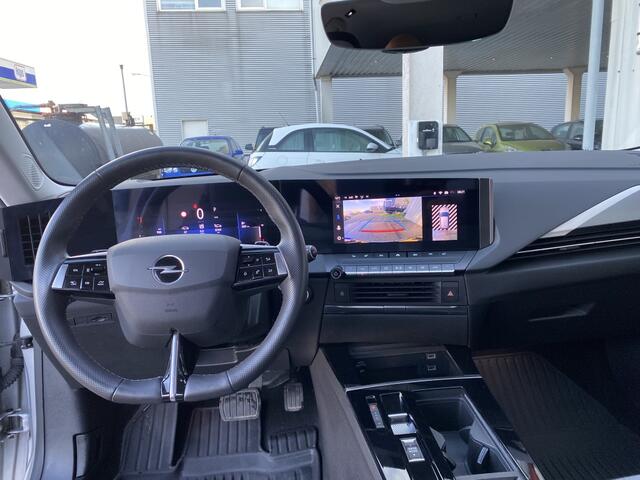 Opel ASTRA 1.2 Bns Elegance