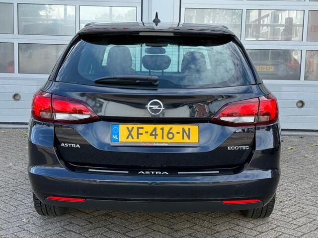 Opel ASTRA 1.0 Business Executive Navi Clima Cruise Pdc