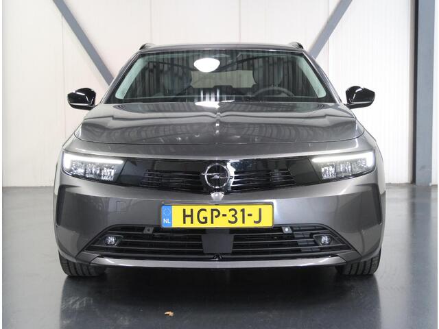 Opel ASTRA Sports Tourer 1.2 110PK Turbo Business Edition | 1ste eigenaar | AppleCarPlay/AndroidAuto | Camera | Navigatie | Stoel/Stuur verwarmd | AGR Bestuurdersstoel | Adaptive CruiseControl | Isofix | Privacy Glass |