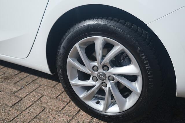 Opel ASTRA Sports Tourer 1.2 Business Elegance Trekhaak | Camera | 16" | Comfort stoel !