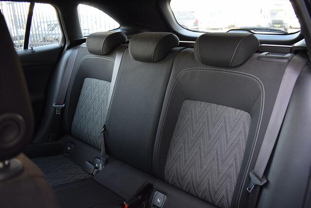 Opel ASTRA Sports Tourer 1.5 CDTI Edition 2020 | Trekhaak | CarPlay | Stuur- en Stoelverwarming