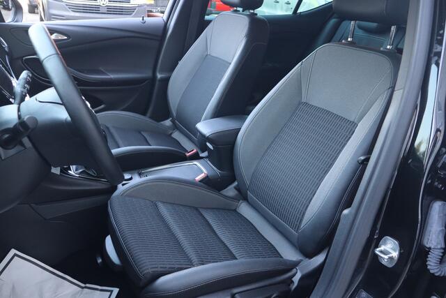 Opel ASTRA 1.2 Elegance NL-Auto!! Adap. cruise I Camera I Climate