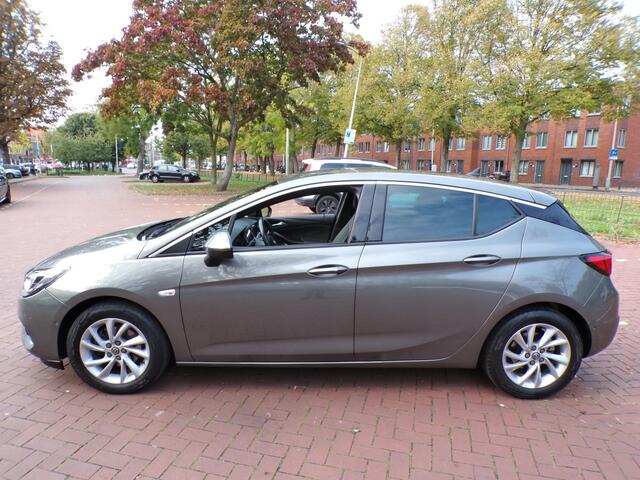 Opel ASTRA 1.2 Elegance van 1e eigenaar stoel+stuurverwarming