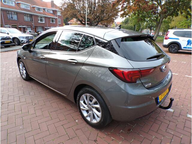 Opel ASTRA 1.2 Elegance van 1e eigenaar stoel+stuurverwarming