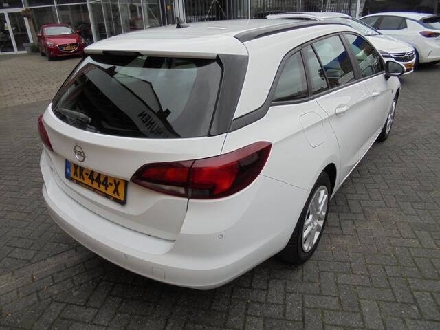 Opel ASTRA 1.0 T. Online Ed.Rijklaar||