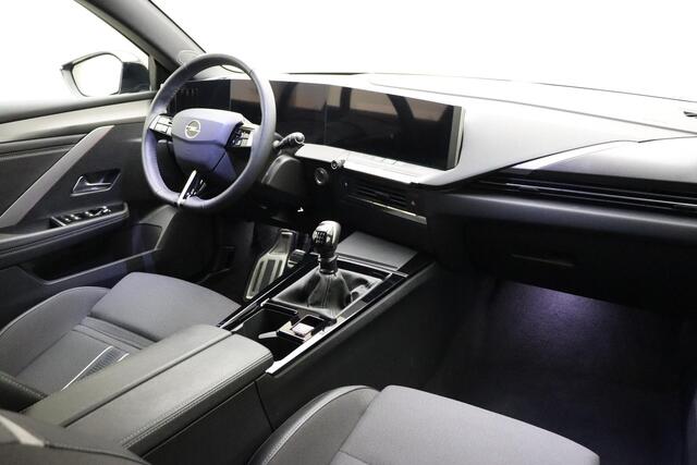 Opel ASTRA Sports Tourer 1.2 Turbo 130pk GS | Navigatie | Rondomzicht camera | Climate Control | Stoel- en Stuurverwarming | Lichtmetalen velgen | Keyless | Getint glas