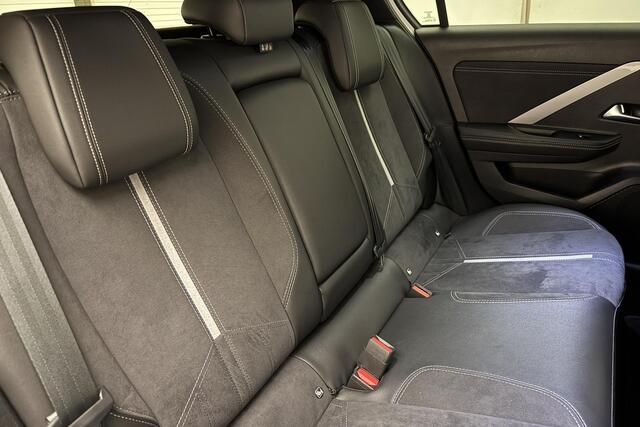 Opel ASTRA 1.6 Turbo Plug In Hybrid GSe 225PK | Head-Up | Keyless | 360 graden camera | Apple Carplay/Android Auto | Sportstoelen