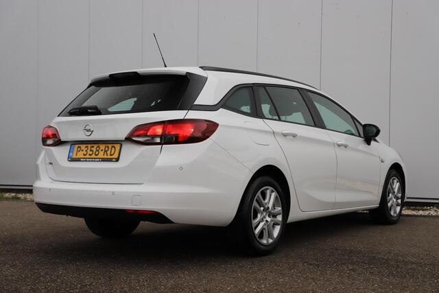 Opel ASTRA Sports Tourer 1.2 Edition 110PK Navigatie Carplay Android Airco Cruise Bluetooth Parkeersensor