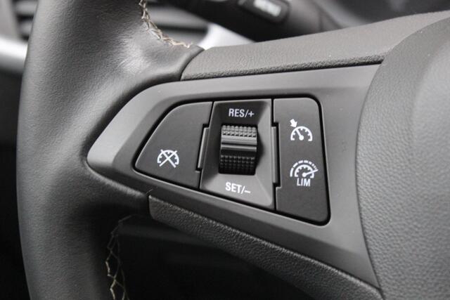 Opel ASTRA 1.2 Business Edition Navi/Carplay, Camera, All Season.