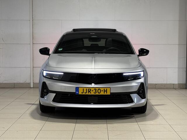 Opel ASTRA Ultimate 1.6 HYbrid PHEV 180pk e-EAT8 | SCHUIF/KANTELDAK | TREKHAAK | 360° CAMERA | BLACK PACK | ALCANTARA/LEDER | ADAPTIVE CRUISE | STOEL+STUURVERW. |