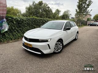 opel-astra---1.2-edition