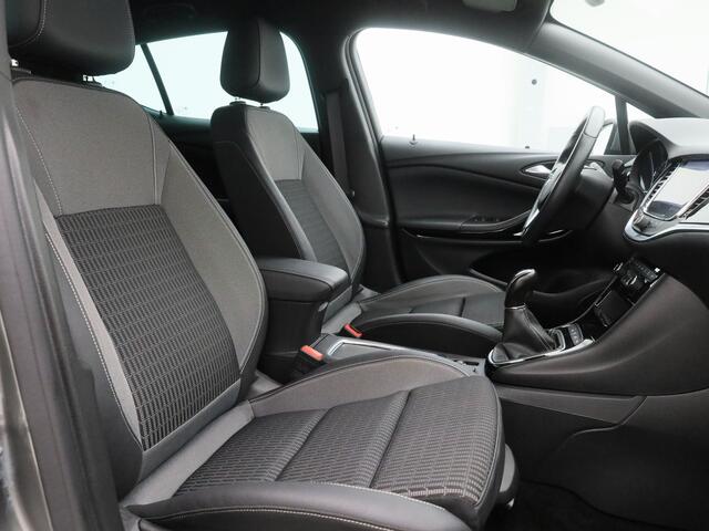 Opel ASTRA 1.2 Elegance 6-Bak | CAMERA | KEYLESS | STOEL- EN STUURVERW. | TREKHAAK