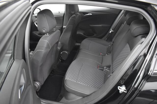 Opel ASTRA 1.2 Turbo 110PK EDITION 5-DRS