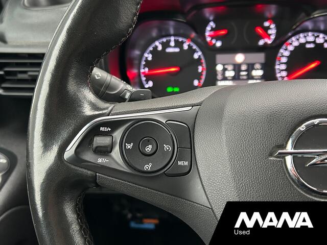 Opel COMBO 1.5D 131PK L2H1 Lang Automaat Carplay sensoren Navigatie Leder / verwarmt stuur