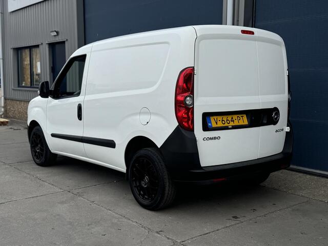 Opel COMBO 1.3 CDTi L1H1 Selection EURO 6 / N.A.P / ELEKTRISCHE RAMEN