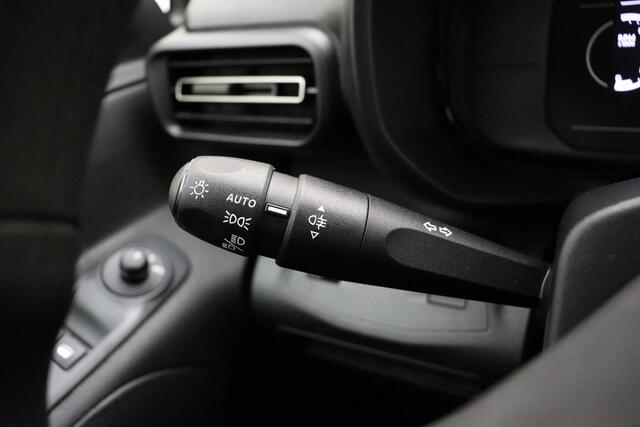 Opel COMBO 1.5D 100 S&S L1 | NIEUW | Apple Carplay | Achteruitrijcamera | Houten laadruimte afwerking | Android Auto | Trekhaak voorbereiding