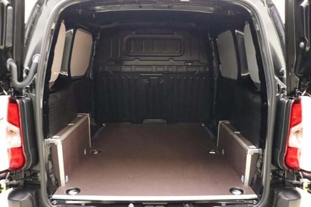 Opel COMBO 1.5D 100 S&S L1 | NIEUW | Apple Carplay | Achteruitrijcamera | Houten laadruimte afwerking | Android Auto | Trekhaak voorbereiding