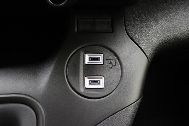 Opel COMBO 1.5D 100 S&S L1 | NIEUW | Apple Carplay | Achteruitrijcamera | Houten laadruimte afwerking | Android Auto | Trekhaak voorbereiding