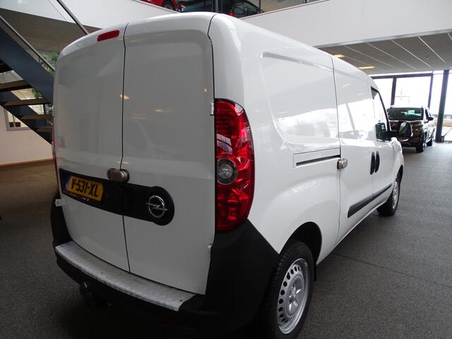 Opel COMBO 1.6 CDTi L2H1 Edition Maxi Nieuwe D-riem, Trekhaak, Cruise, Airco, Navi Etc.