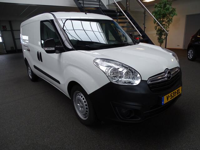 Opel COMBO 1.6 CDTi L2H1 Edition Maxi Nieuwe D-riem, Trekhaak, Cruise, Airco, Navi Etc.