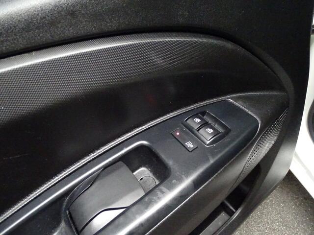 Opel COMBO 1.6 CDTi L2H1 Edition Maxi Nieuwe D-riem, Trekhaak, Cruise, Airco, Navi Etc.