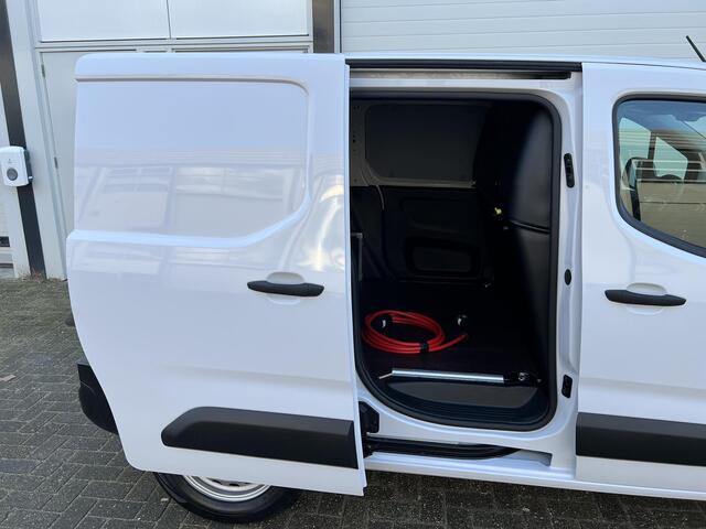 Opel COMBO Electric L1 50kWh | 2,9% rente | Apple Carplay | passagiersbankje | Comfort stoel | betimmering | rijklaarprijs