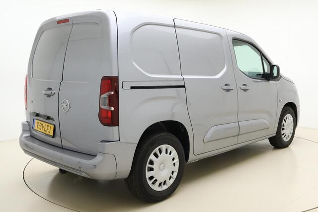Opel COMBO Electric 136 L1 50kWh | Climate Control | Afwerking laadruimte | Navigatie | Parkeersensoren | Stuurverwarming