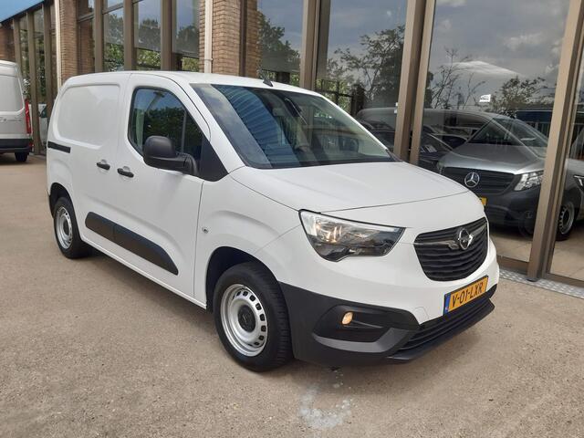 Opel COMBO 102Pk Airco Cruisecontrol Achteruitrijcamera 35925 KM !