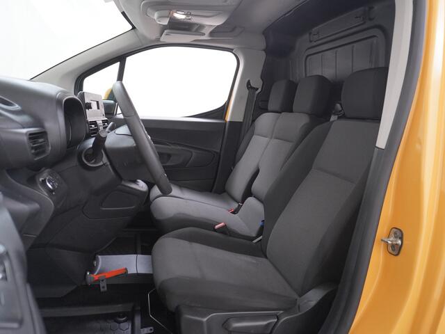 Opel COMBO 1.5CDTI EURO6 9x Op voorraad! 3-Persoons Airco Cruise Control Bluetooth Elektr.ramen Elektr.spiegels+Verwarmd Centr.Vergr+ab. L1H1 Edition Schuifdeur Betonplex vloer Lat om Lat betimmering