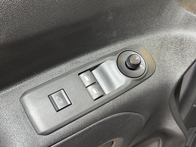 Opel COMBO Electric 136 L1 50kWh 0% rente | 8 jaar garantie | Multimedia Pakket | Stoelen Pakket | Laadruimte Pakket