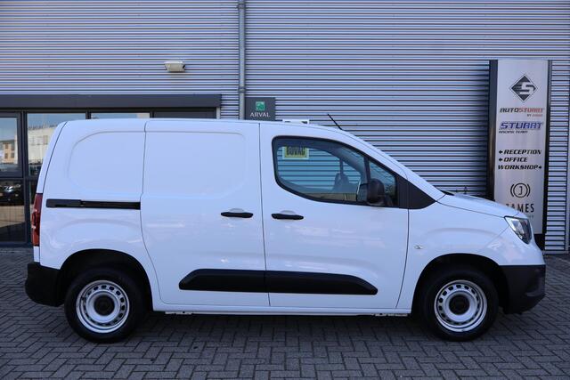 Opel COMBO 1.5D L1H1 Standaard 1e Eigenaar | Dealer Onderh | NL-Auto | BTW | Schuifdeur Rechts | Navi | Carplay | Led | PDC | Cruise | Start/Stop | Hill-Hold