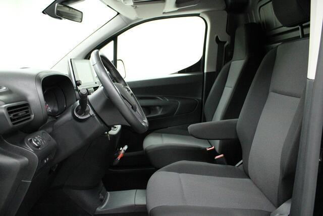 Opel COMBO Electric 136 L1 50kWh | trekhaak (intrekbaar) | Navi Full Map / Climate / Cruise