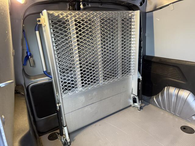 Opel COMBO Rolstoelauto / Scootmobielauto 1.5D L1H1 Innovation (Mooie frisse Combo Automaat met oprijplaat!)