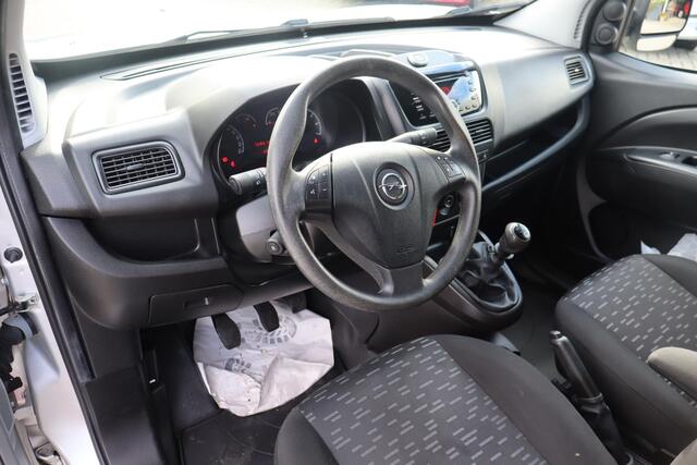 Opel COMBO 1.6 CDTi L2H1 Sport Airco, Cruise control, Rechter zijdeur, Trekhaak, Navigatie