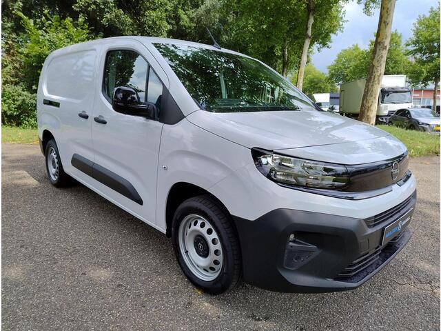 Opel COMBO L2 1.5 BlueHDi 130pk AUTOMAAT | BPM vrij | Houten afwerking laadruimte | Apple Carplay | Android Auto | NAVI | Achteruitrijcamera | Parkeersensoren voor en achter | Dode hoek detectie | Inklapbare buitenspiegels | Mistlampen | Licht- en regensensor | Trek