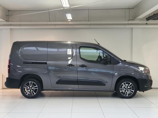 Opel COMBO L2H1 130 Pk. | Automaat | Schuifdeur links | 3-zitplaatsen | Betimmering | Stoelverwarming | Stuurverwarming | Climate Control | Apple Carplay/Android Auto | Achteruitrijcamera