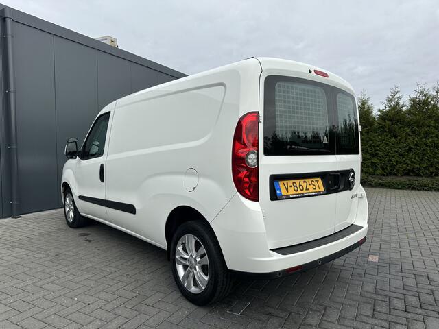 Opel COMBO 1.3 CDTi E6 / L2H1 / SPORT / 1e EIG. / BOTT INRICHTING / CRUISE / AIRCO / LICHTMETAAL