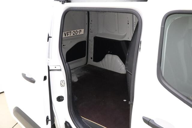 Opel COMBO 1.5D L1H1 Edition 75pk | Trekhaak | Airco | Cruise Control | Weinig Kilometers | Financial Lease mogelijk | Bluetooth