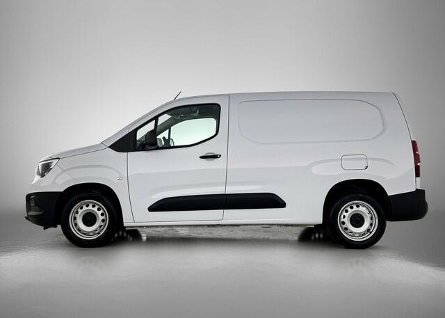 Opel COMBO L2H1 Edition 100PK | Navigatie | Parkeersensoren Achter | Airco | Cruise Control | DAB Ontvanger | Zijschuifdeur Rechts | Start/Stop Systeem | Buitenspiegels Elektrisch Verstel -en Verwarmbaar |
