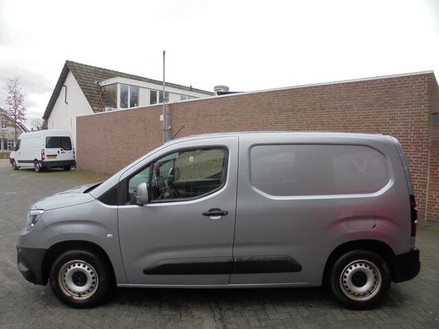 Opel COMBO 1.6D 100PK L1H1 Edition||Trekhaak||PDC||Airco||Navi||