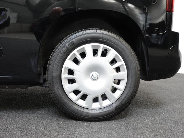 Opel COMBO 130pk L1 Edition Automaat Airco Navigatie Trekhaak Cruise control