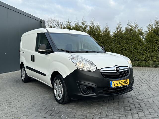 Opel COMBO 1.3 CDTi 96 PK EURO 6 / L1H1 / AIRCO / SCHUIFDEUR / 107.709 KM / ELEK. RAMEN