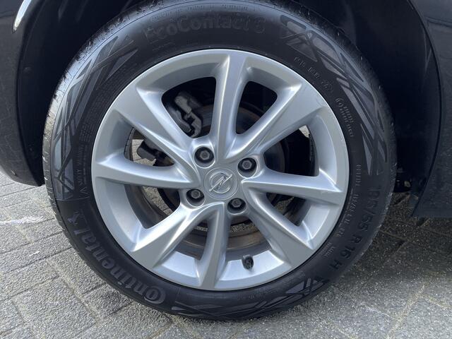 Opel CORSA 100pk Elegance (Camera - LED - Parkeersensoren V+A - Keyless - Navigatie - Dodehoekdetectie- Apple Carplay)