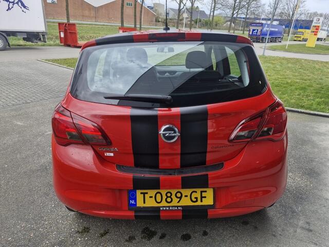 Opel CORSA 1.4i Colorline